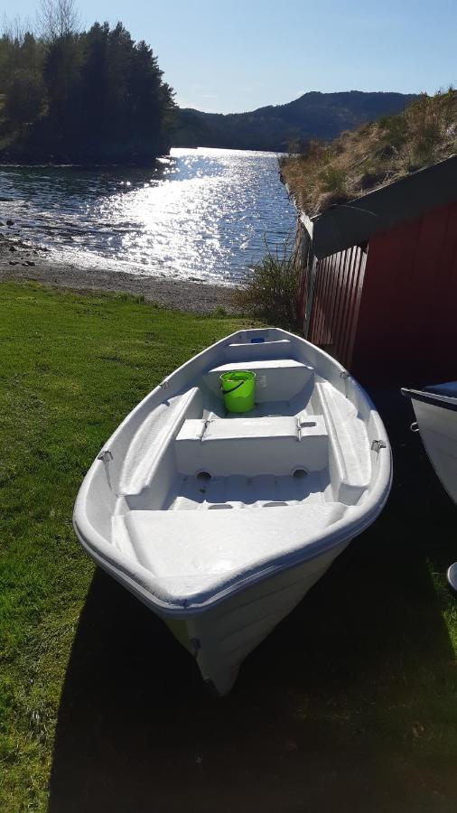 Teigen Leirstad, Feriehus Og Hytter Eikefjord 외부 사진